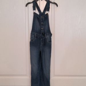 Girls denim overalls size 7/8